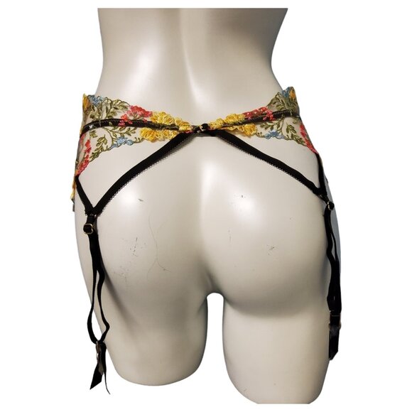 Victoria's Secret Dream Angels Floral Embroidered Garter Belt Size Medium Large - Picture 3 of 7